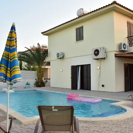 Limni Pool House Voroklini